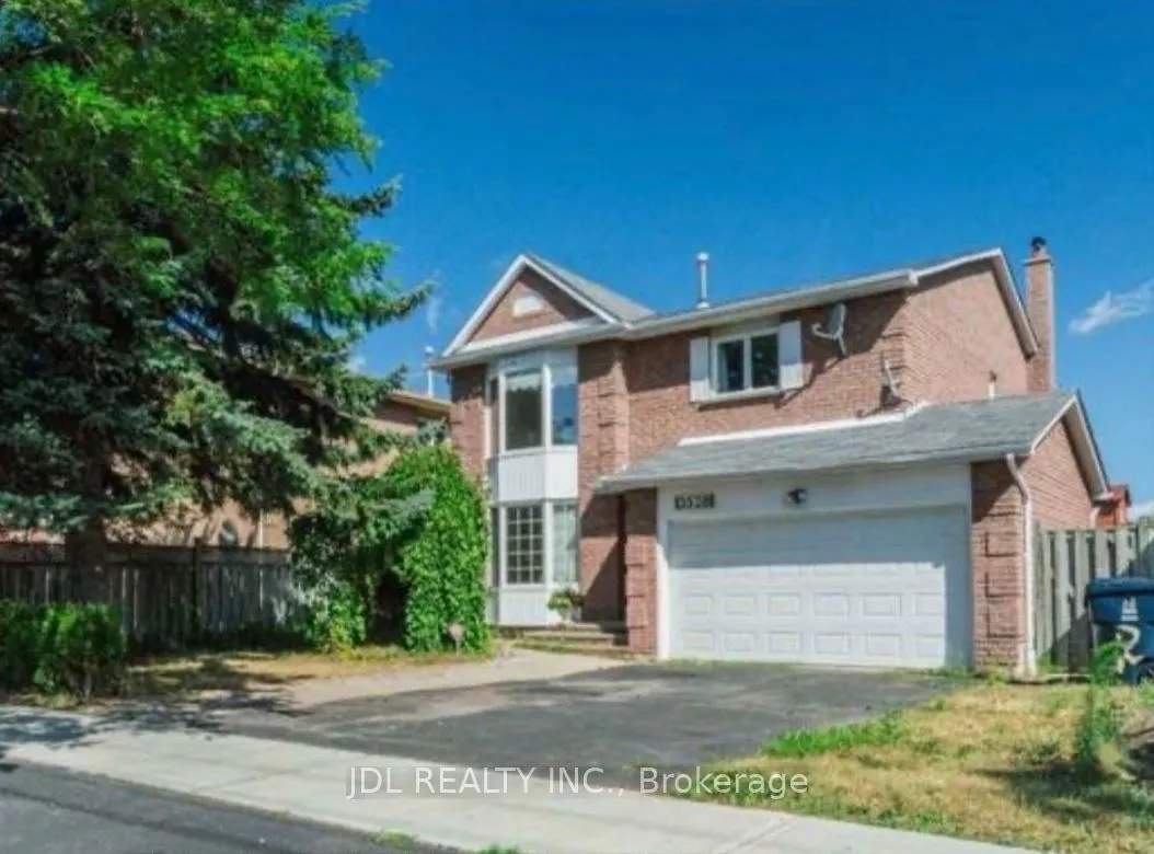 Detached Home For Lease | E13732580