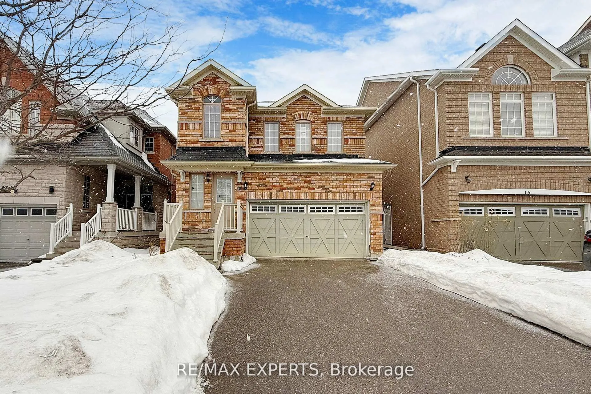 Detached Home For Lease | E13733002