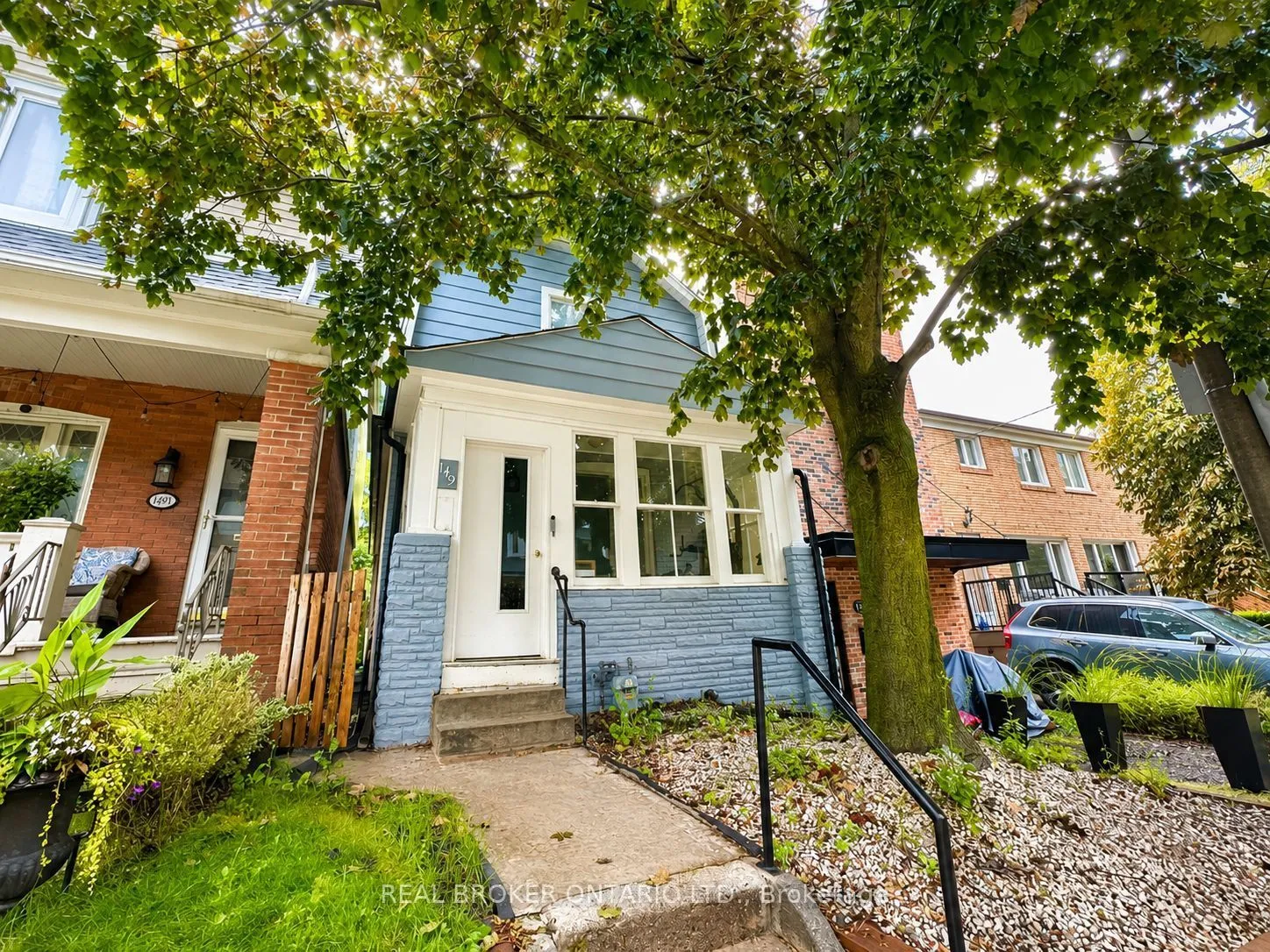 Detached Home For Lease | E13735420