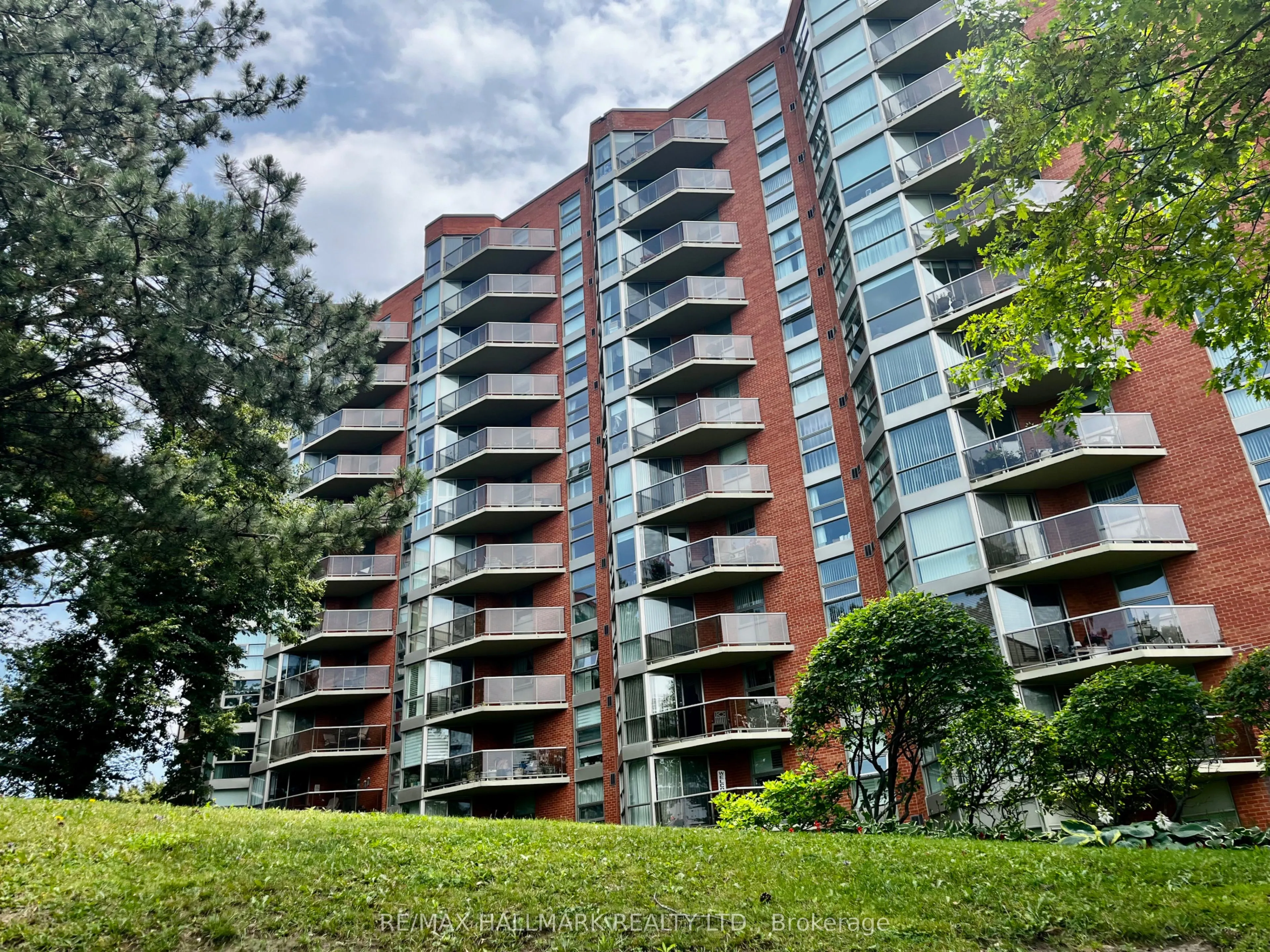 Property For Sale | E13735600