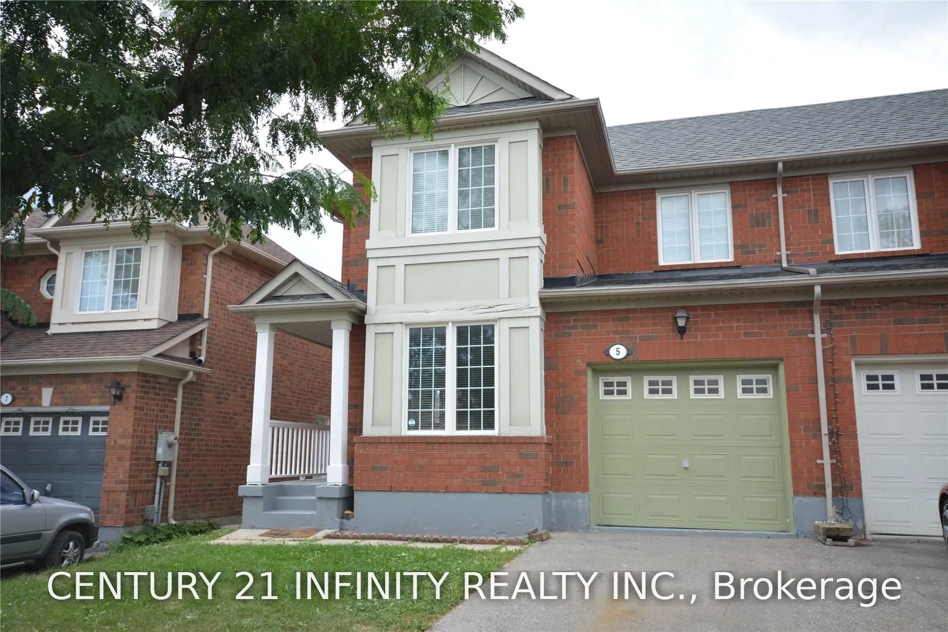 Semi-Detached Home For Lease | E13738282
