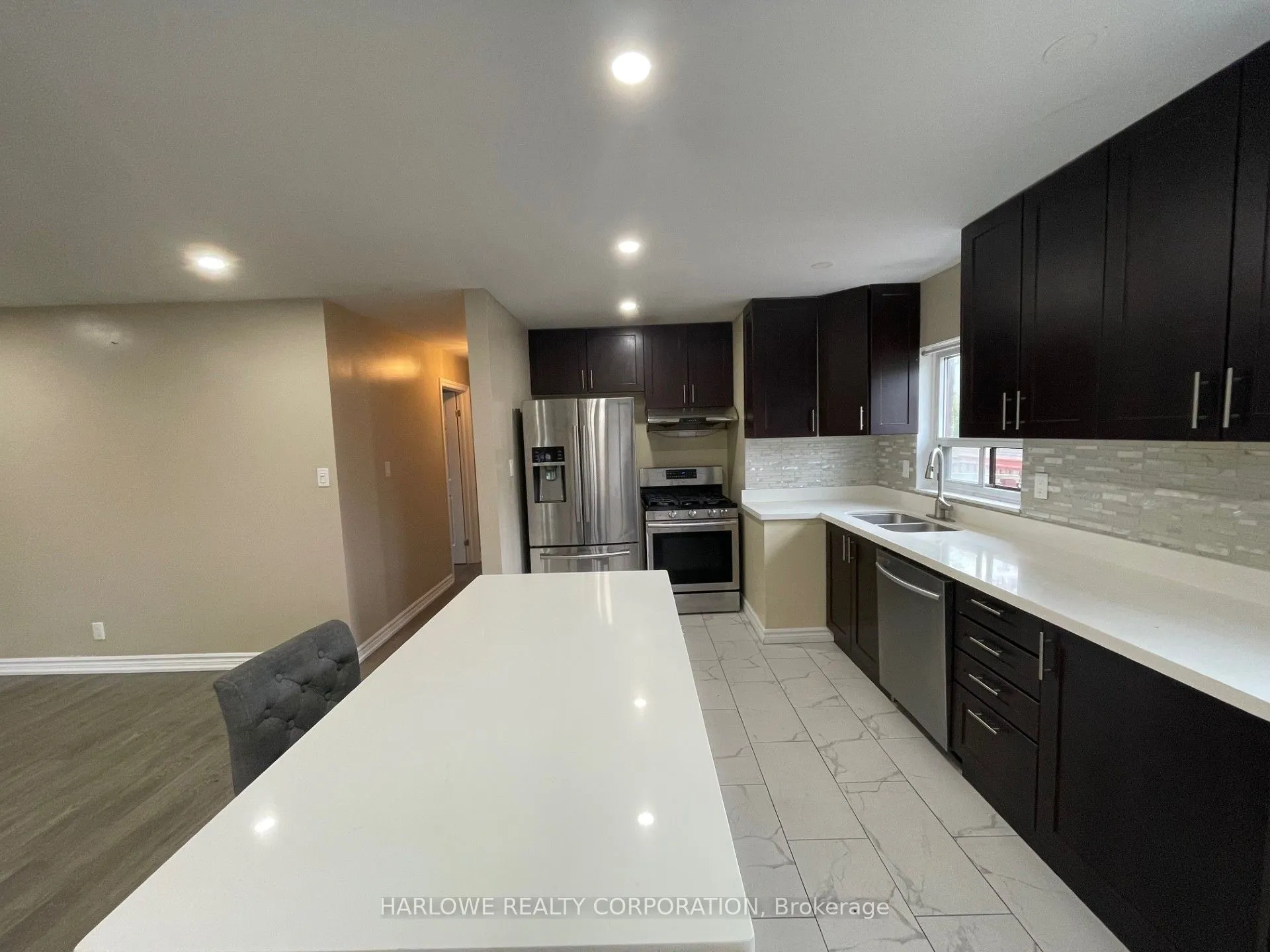 Detached Home For Lease | E13738368