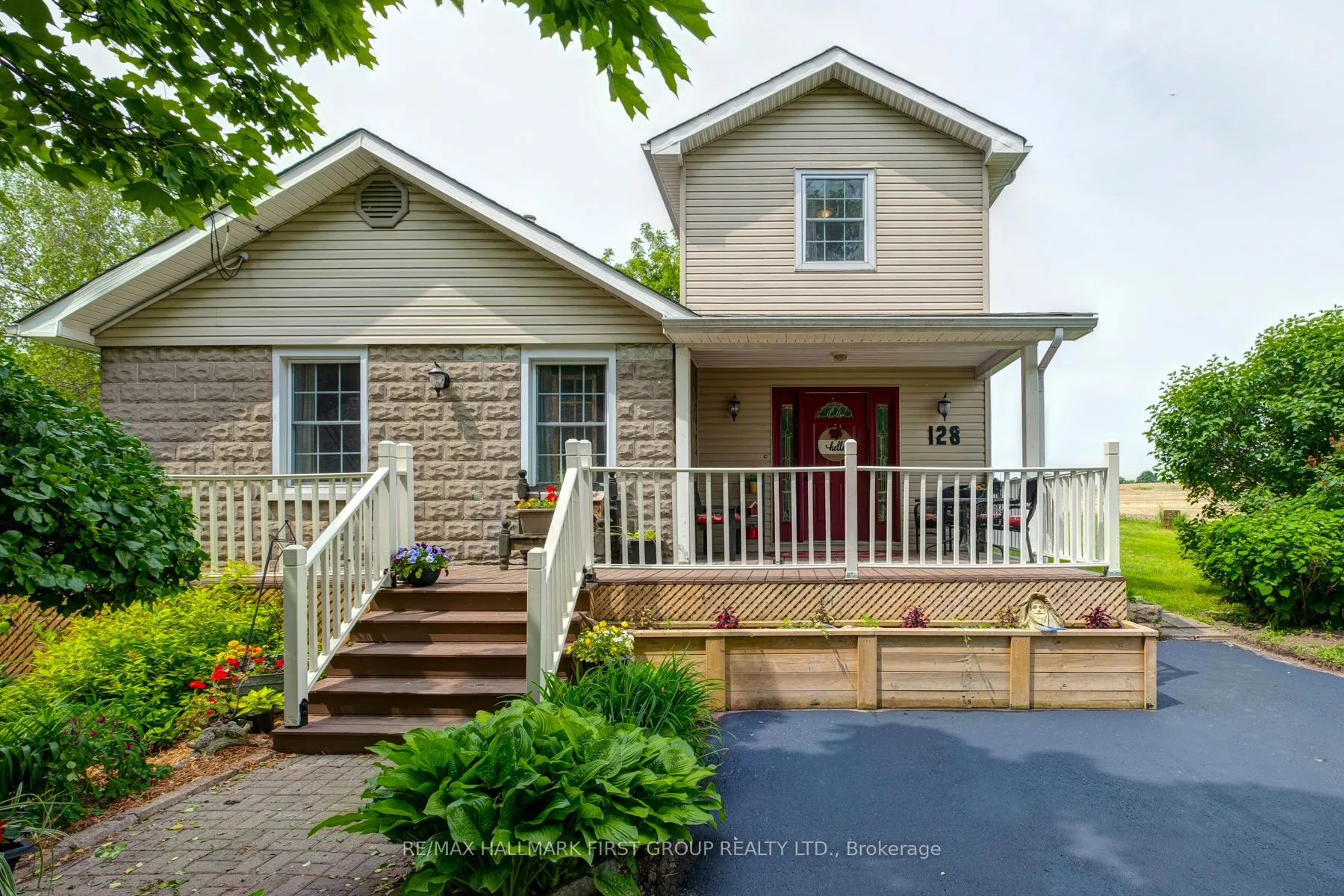Detached Home For Sale | E8411192
