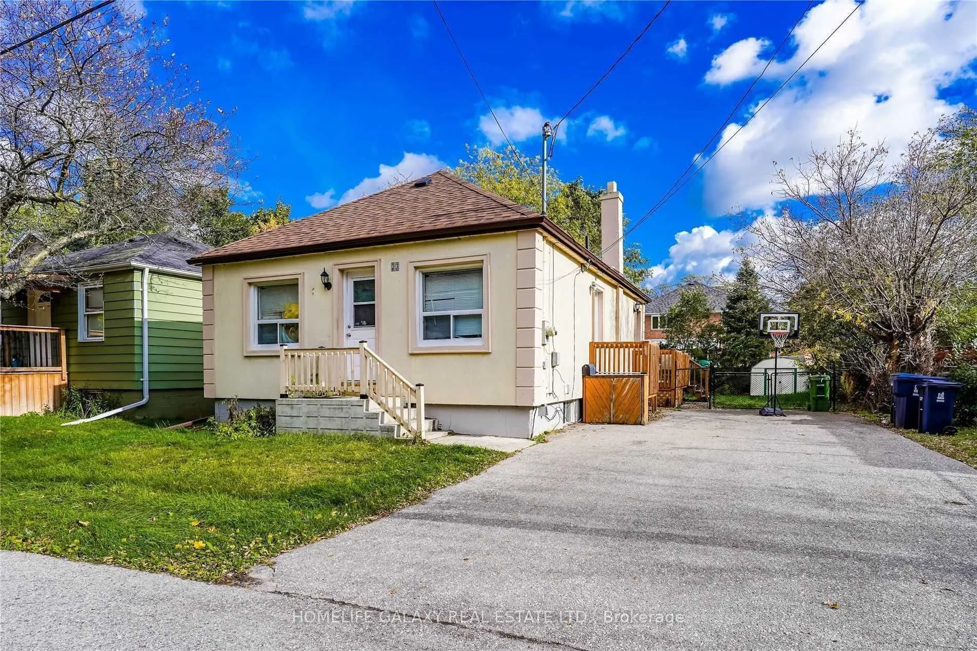 Detached Home For Lease | E8430244