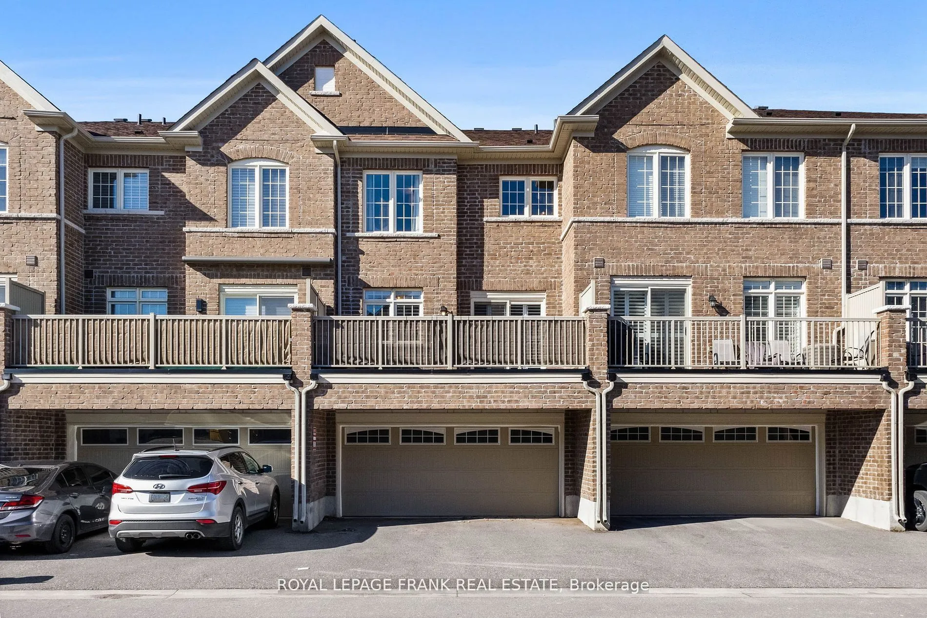 Condo Townhouse For Sale | E9038221