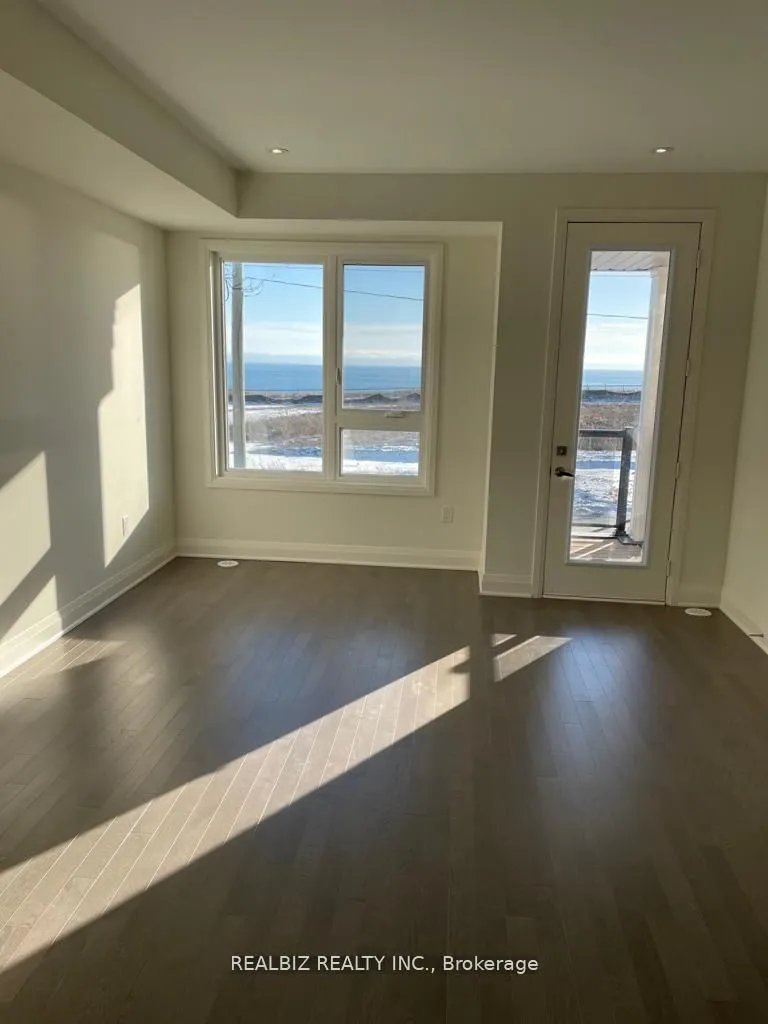 Condo Townhouse For Lease | E9039046