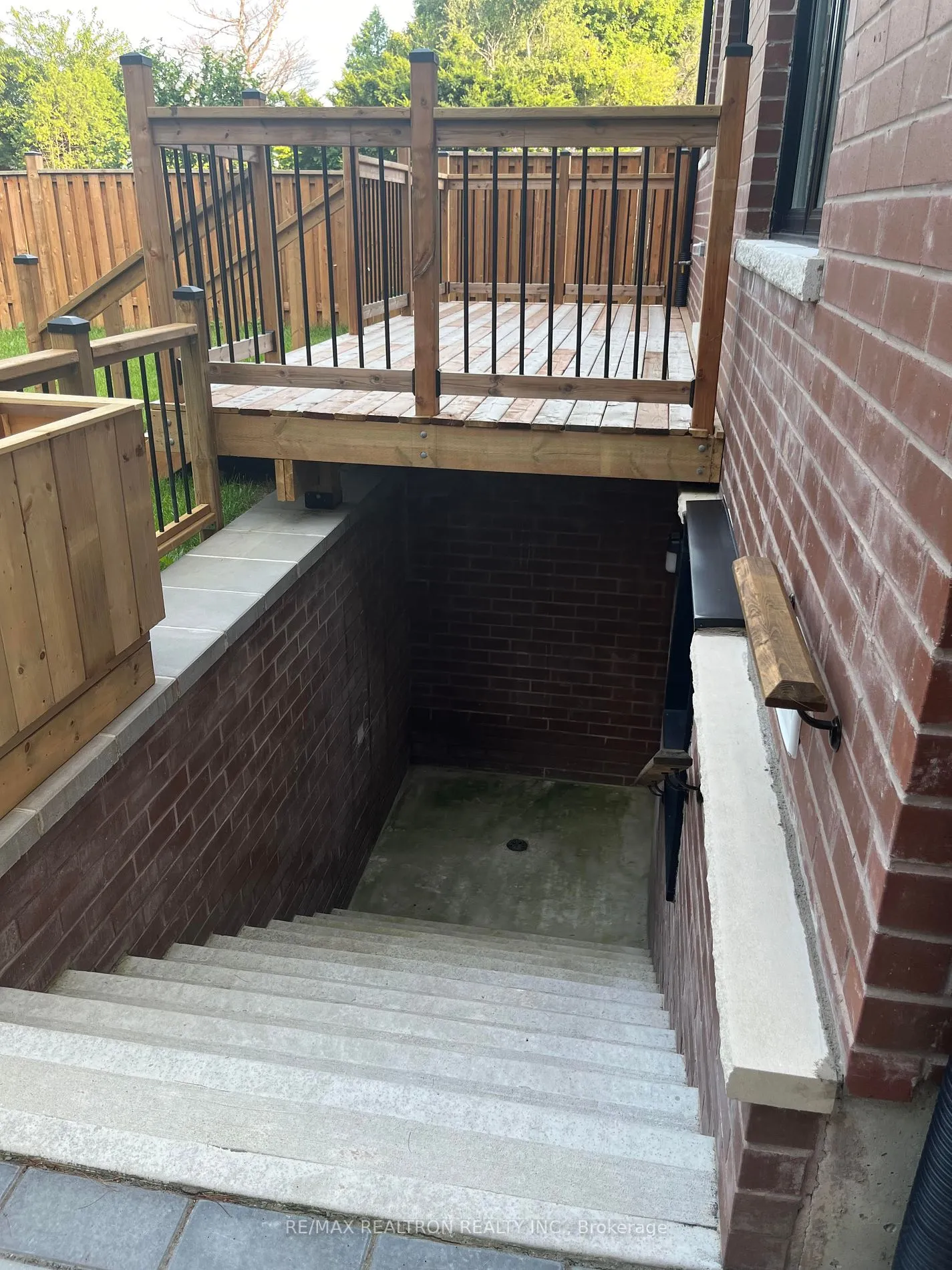 Detached Home For Lease | E9233423