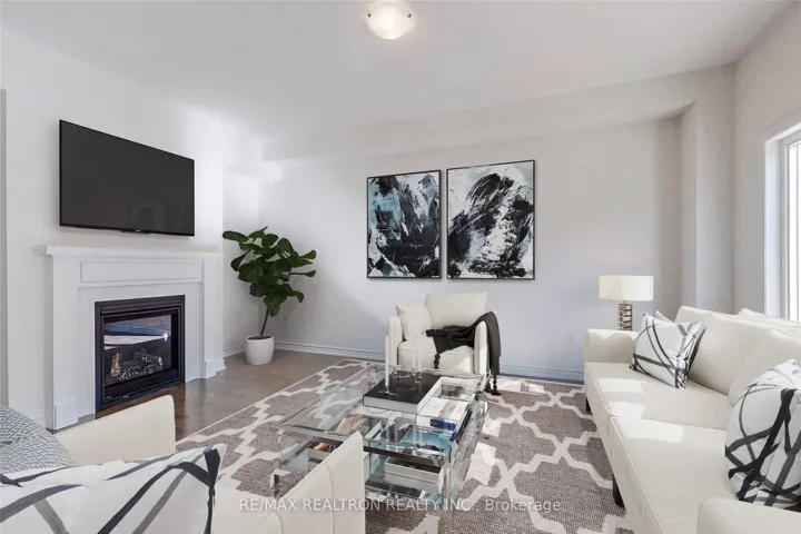 376 Danny Wheeler Boulevard, Georgina, ON L4P 1J5