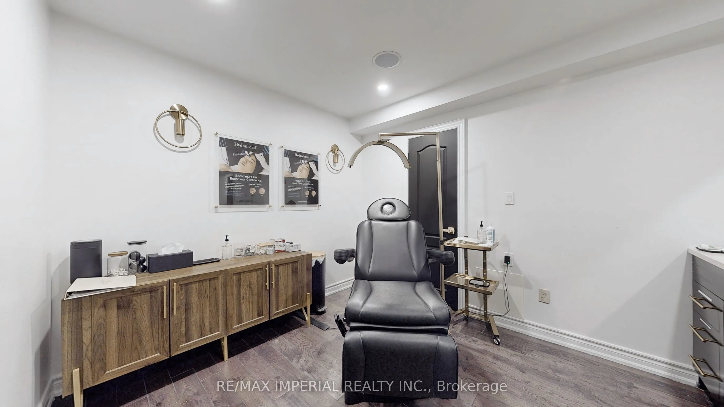Office For Lease | N11917913