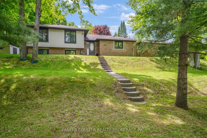 3923  Guest  Road, Innisfil, ON L9S 2T2