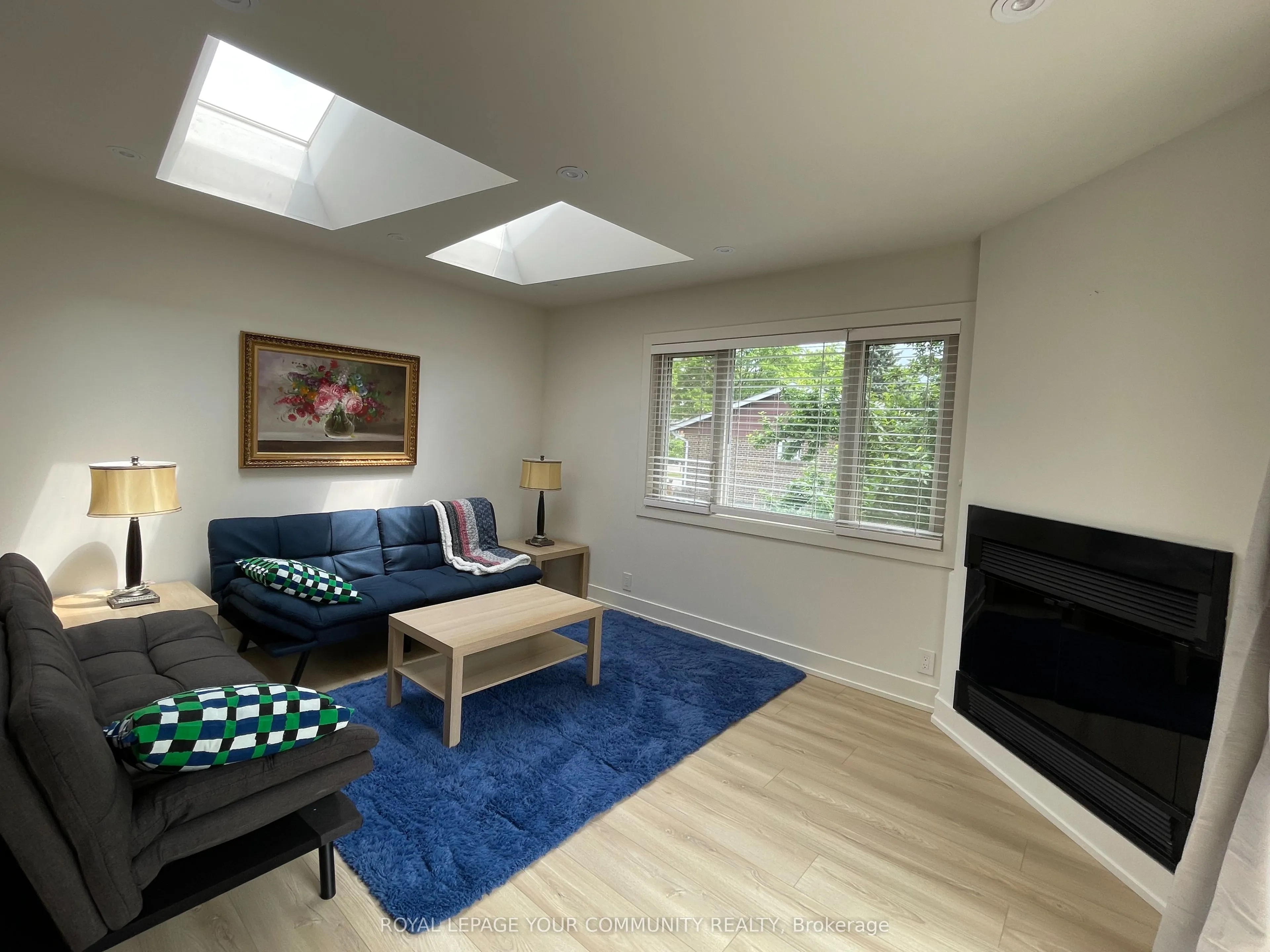 Detached Home For Lease | N12239381