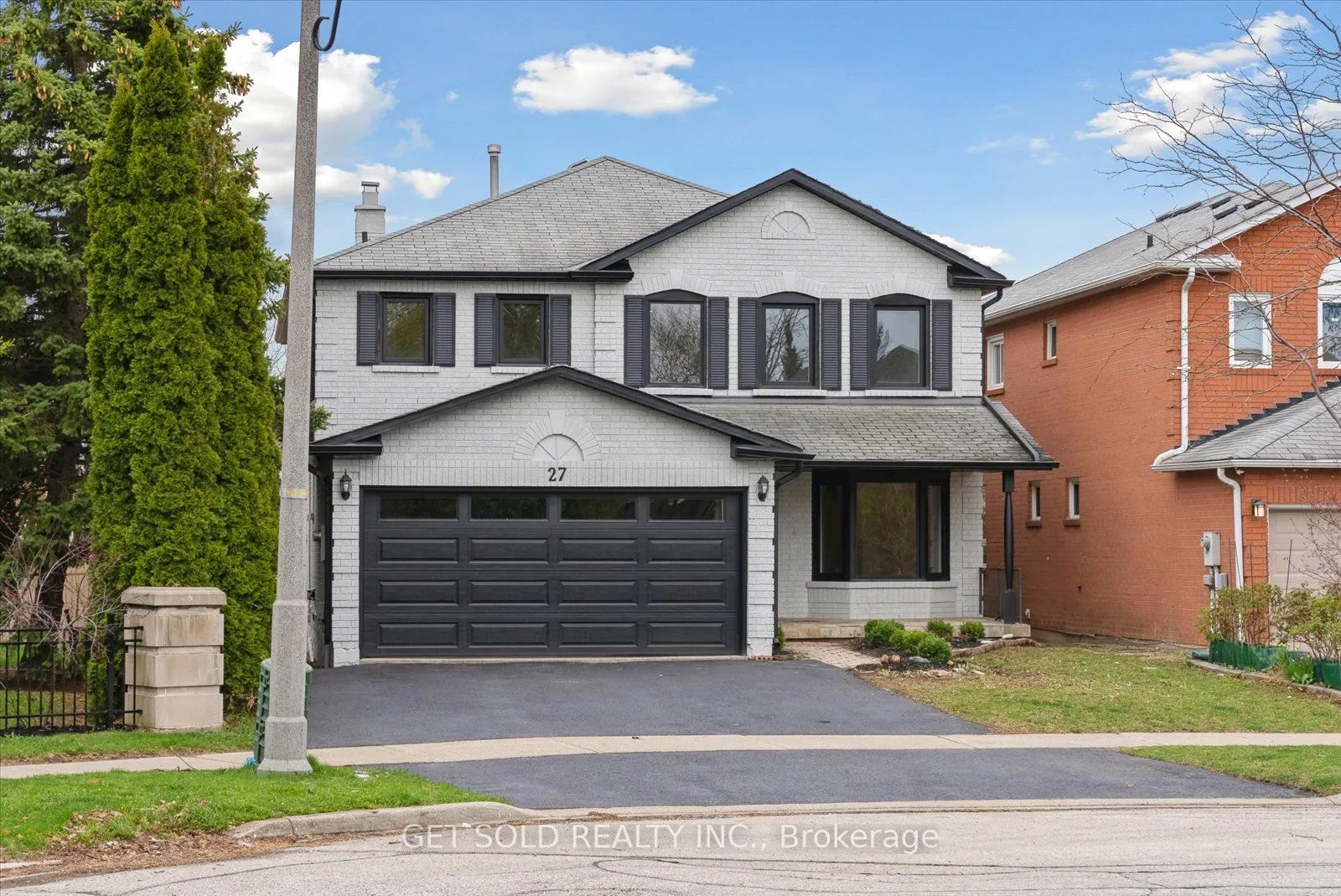 Detached Home For Sale | N12336714