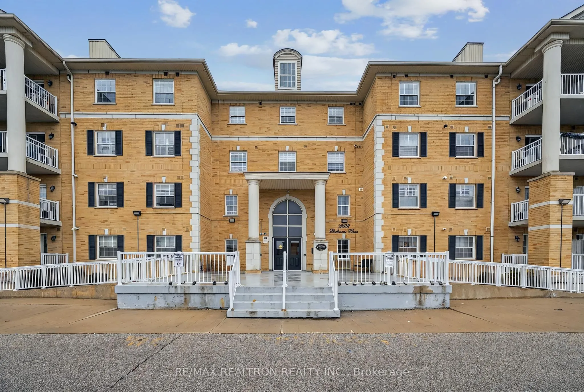 Property For Sale | N12362657