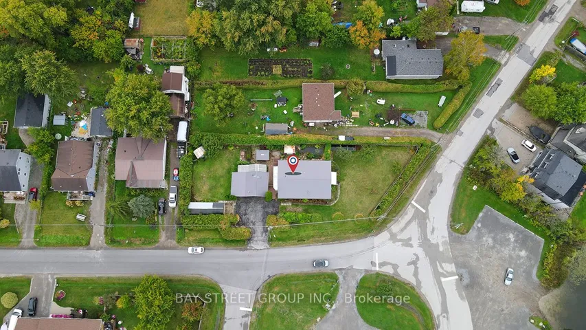 381  Walter  Drive, Georgina, ON L4P 3A8