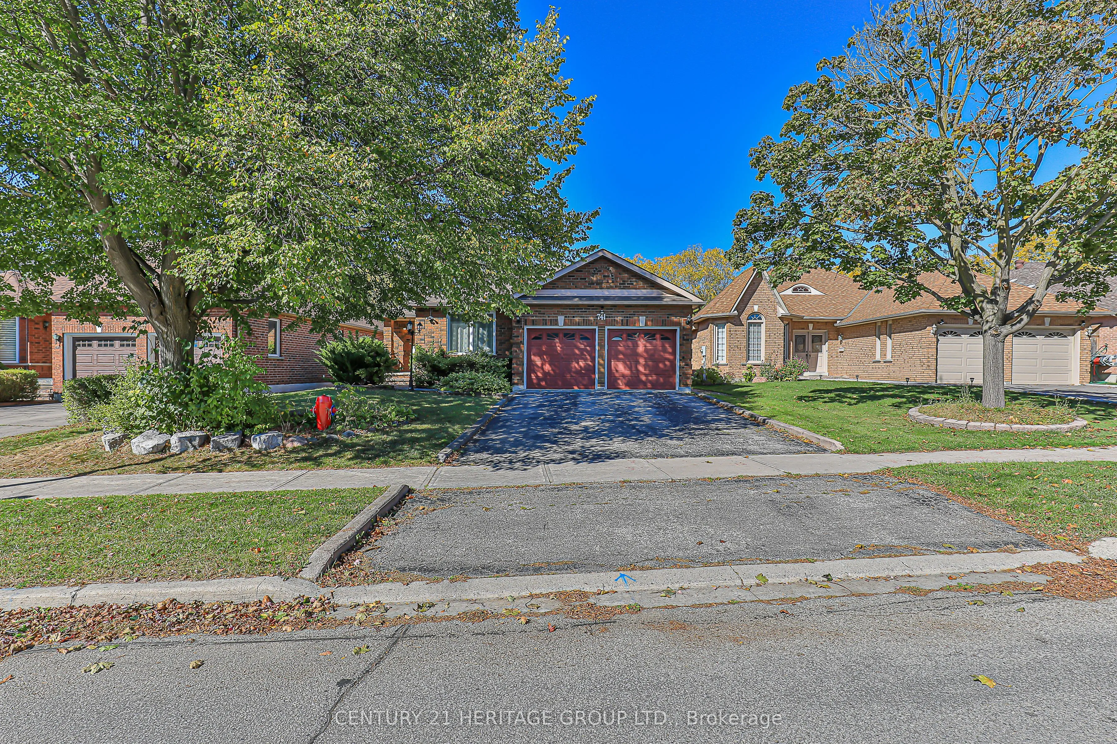 Detached Home For Sale | N12459238