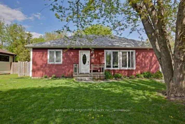 57  Howard  Road, Newmarket, ON L3Y 3G6