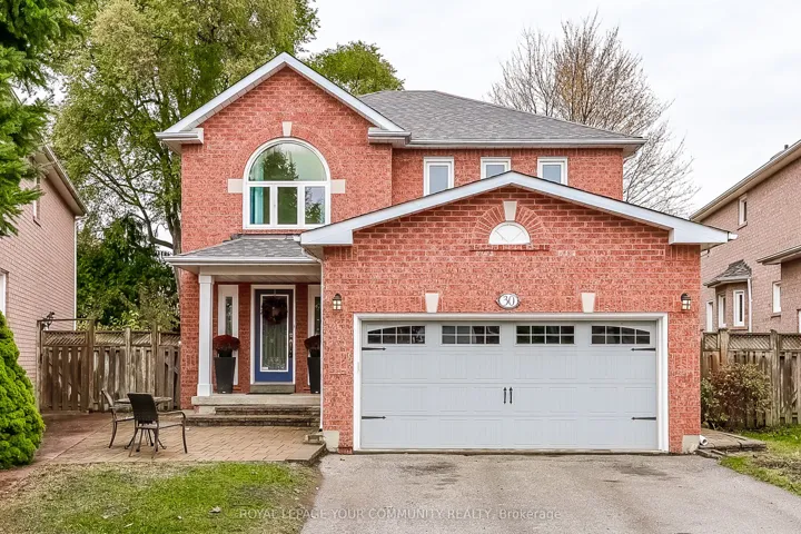 30  Crimson  Court, Richmond Hill, ON L4C 0J5