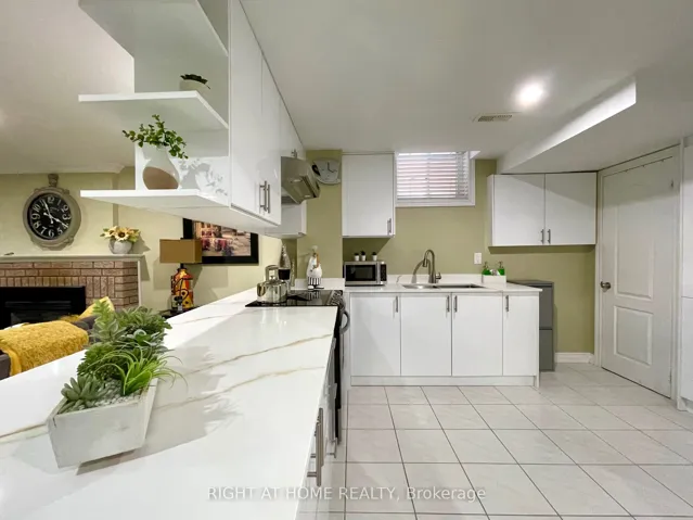 Basement Apt-Separate Entrance