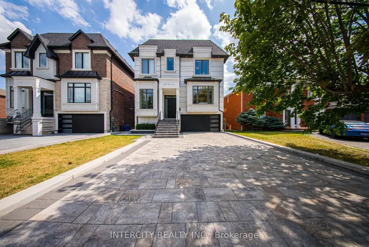 131A  Birch  Avenue, Richmond Hill, ON L4C 6C5