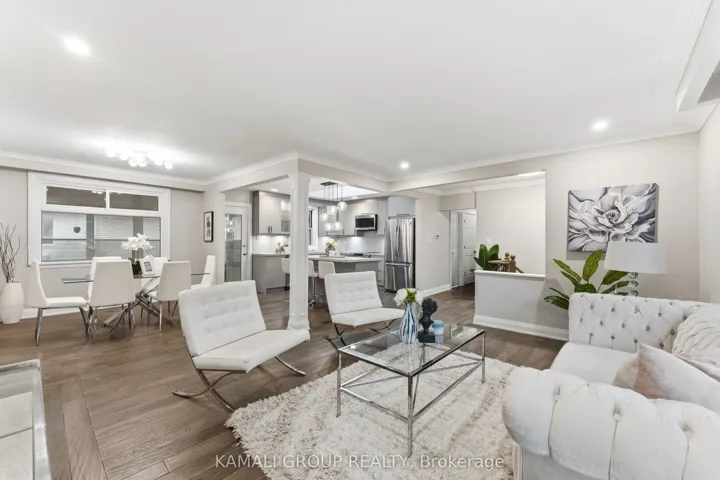 Open Concept Layout!