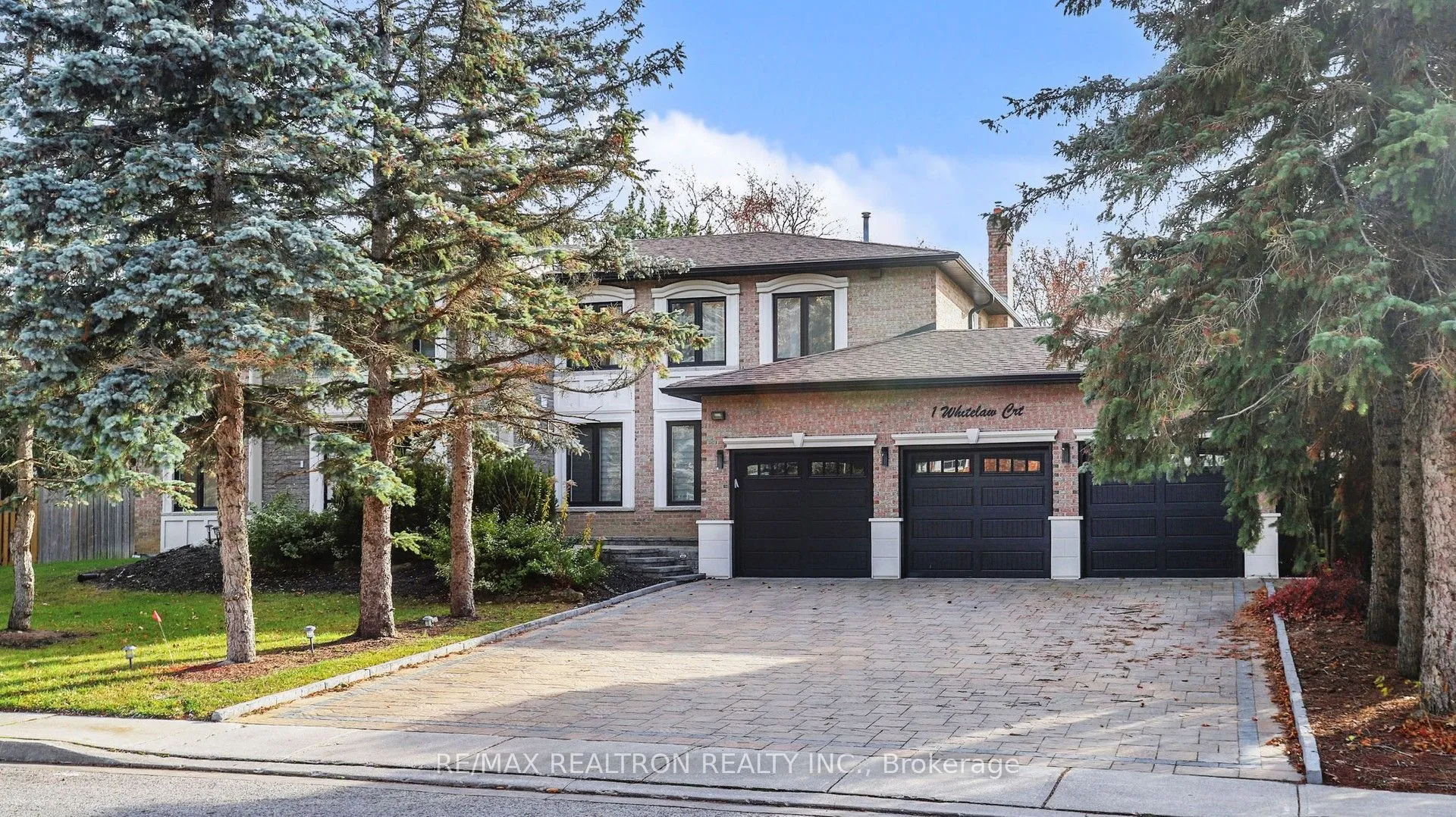 Detached Home For Sale | N12597306