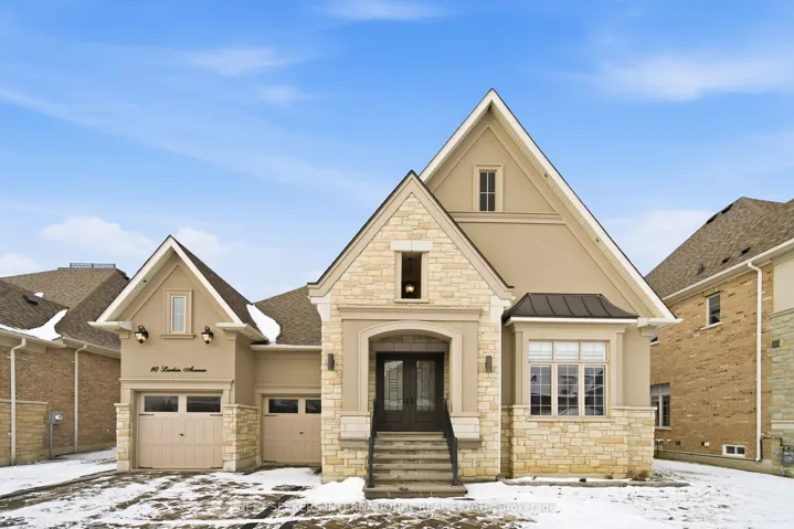 10  Larkin  Avenue, King, ON L7B 0N8