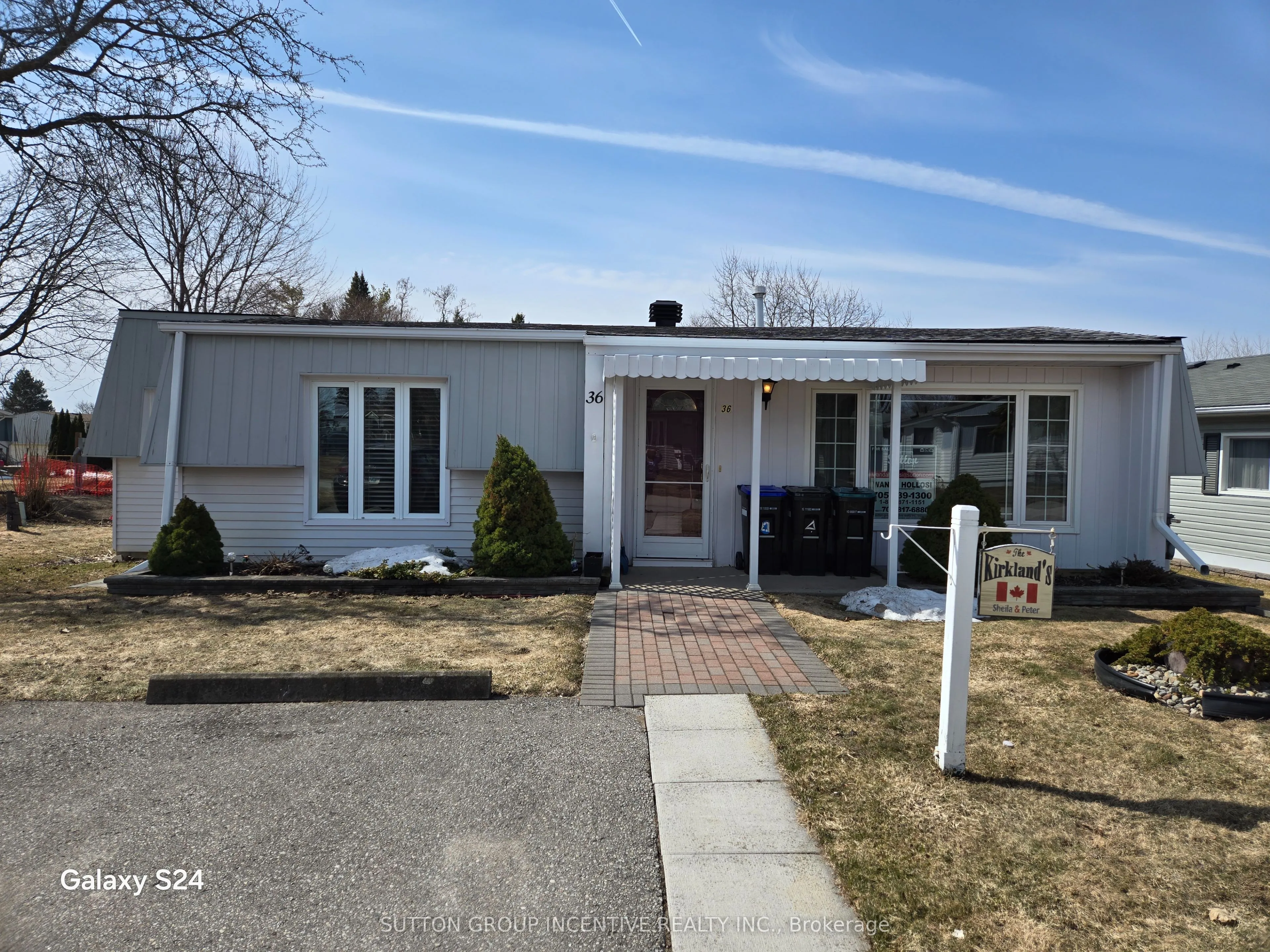 Detached Home For Sale | N12664730