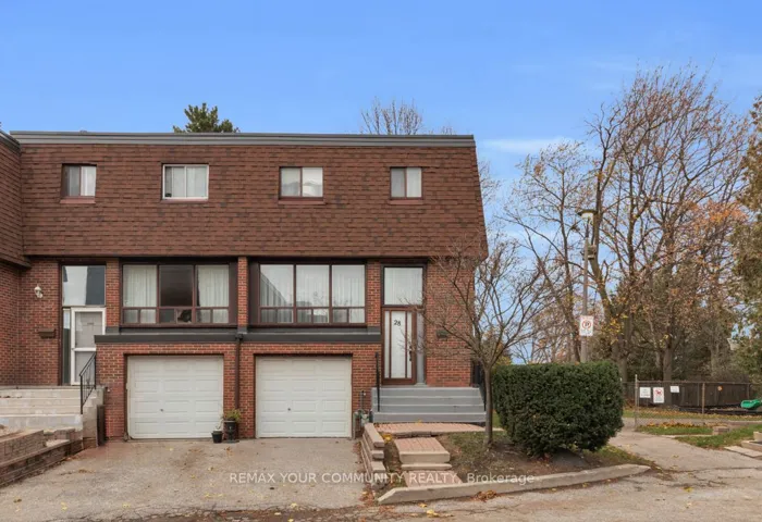 28  Stately  Way, Markham, ON L3T 3Z8