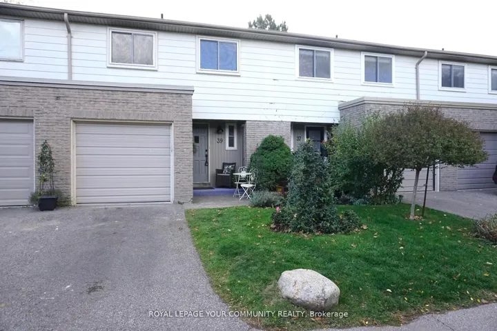 39  Knightsbridge  Way, Markham, ON L3P 3W6