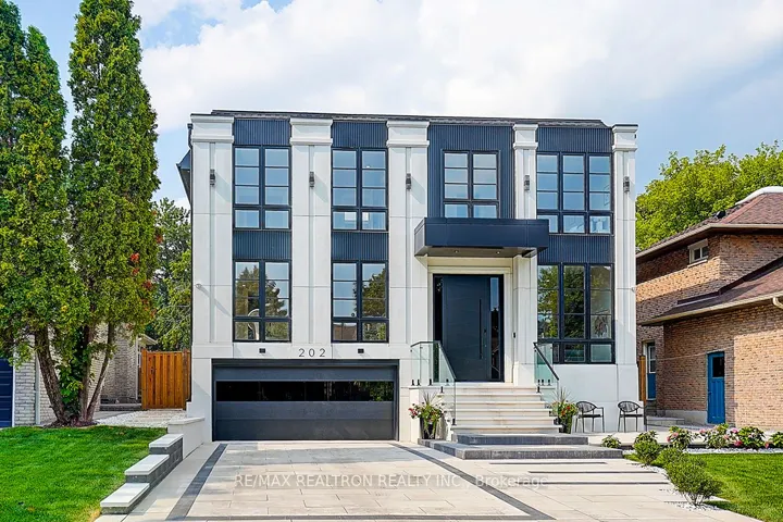 202  Carlton  Road, Markham, ON L3R 3L8