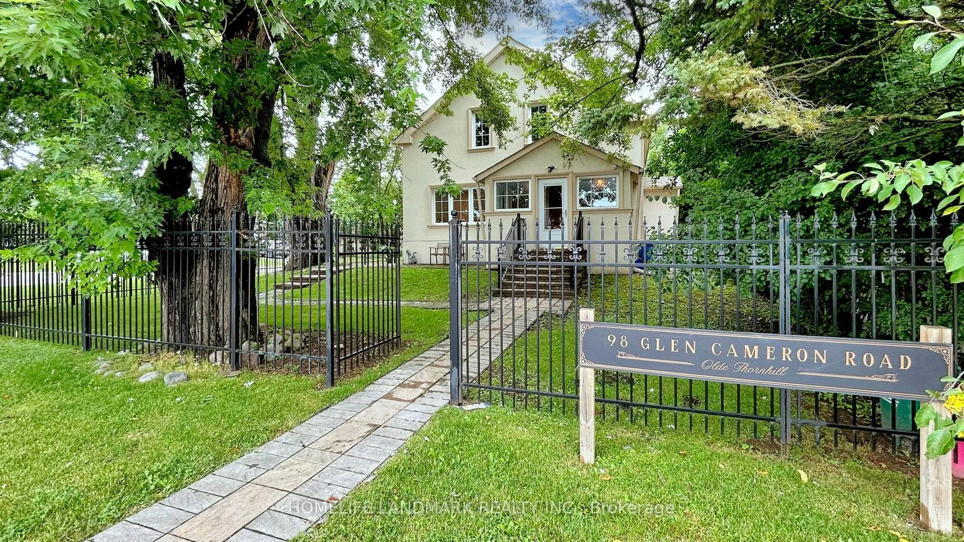 Detached Home For Sale | N12698916