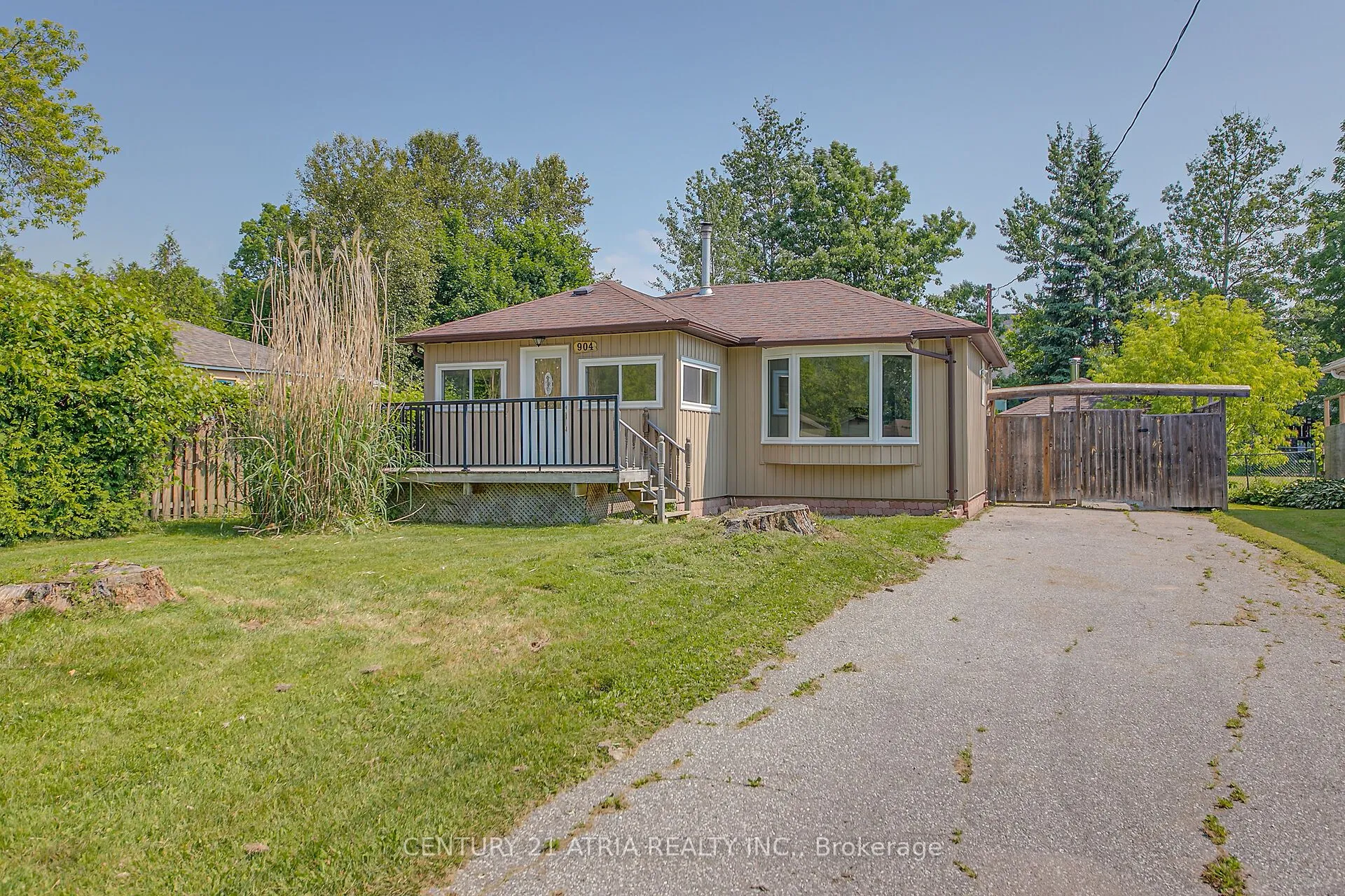 Detached Home For Sale | N12724866