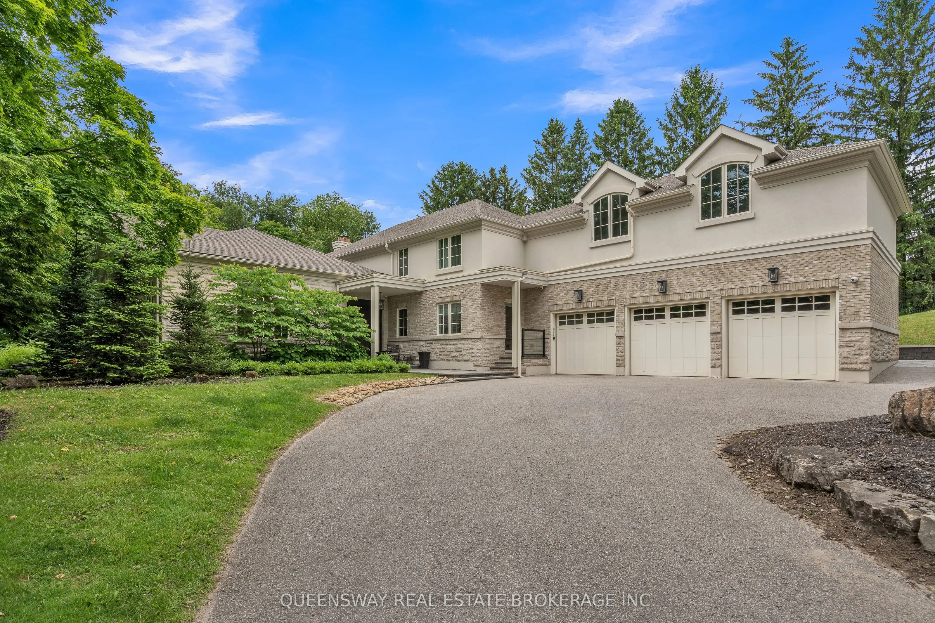 Detached Home For Sale | N12728250