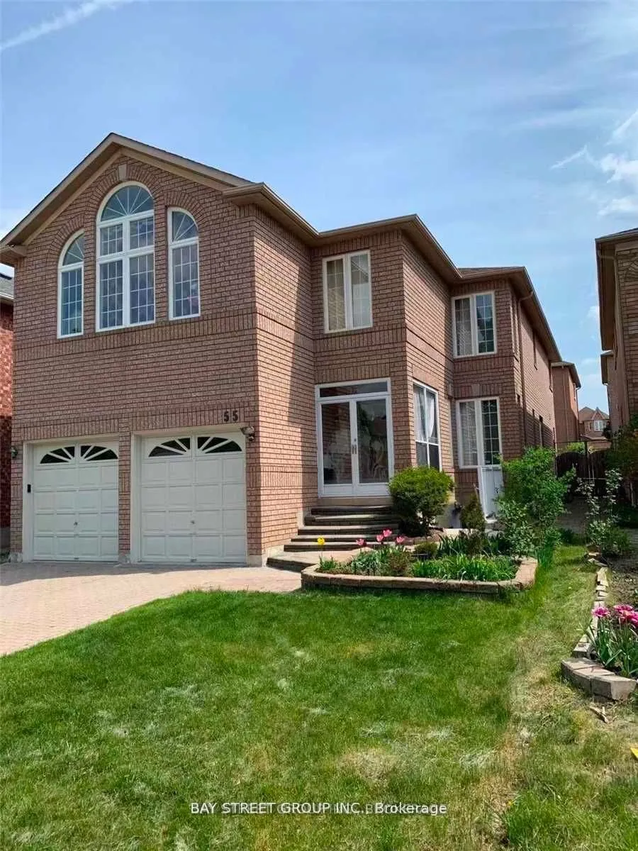 Detached Home For Lease | N12736038