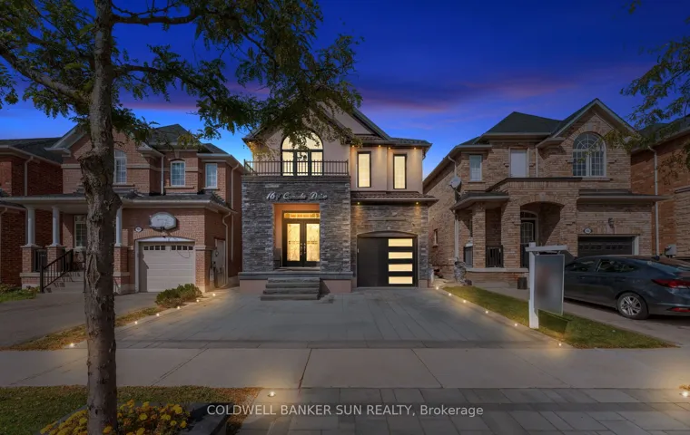 164  Canada  Drive, Vaughan, ON L4K 0K1