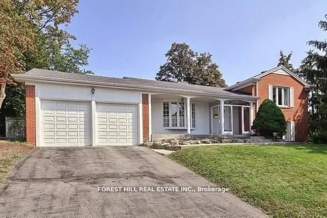 73  Riverside  Boulevard, Vaughan, ON L4J 1J1