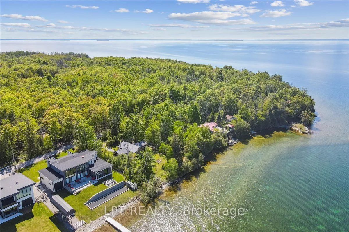 Detached Home For Sale | N12765278