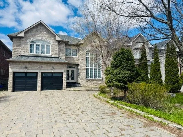 Detached Home For Sale | N12778370