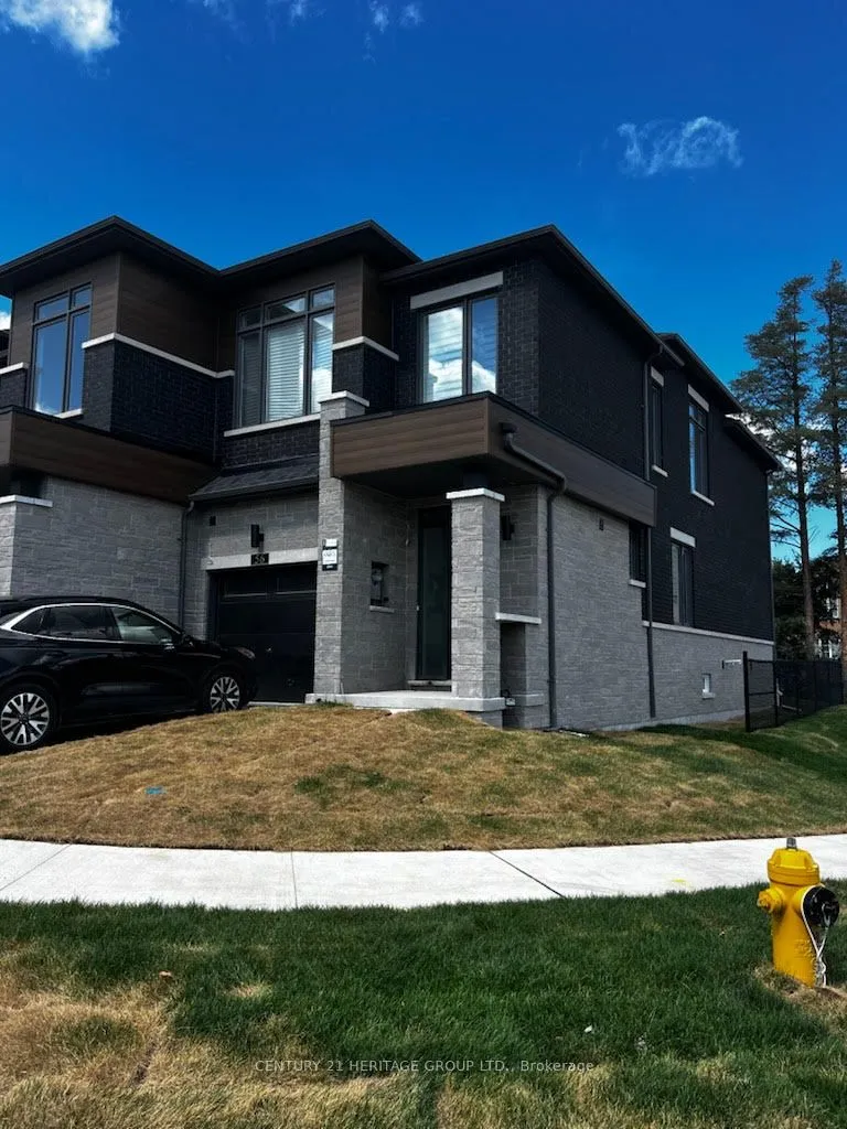 Property For Lease | N12779570