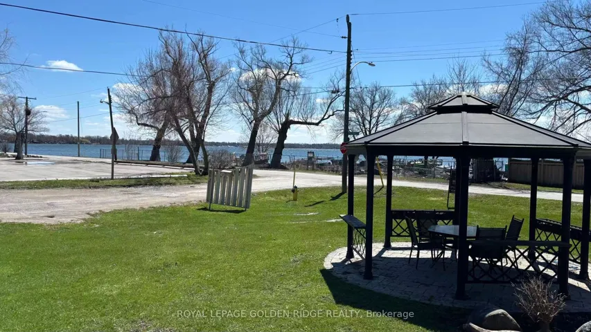 19  Lake N Drive, Georgina, ON L4P 1A2