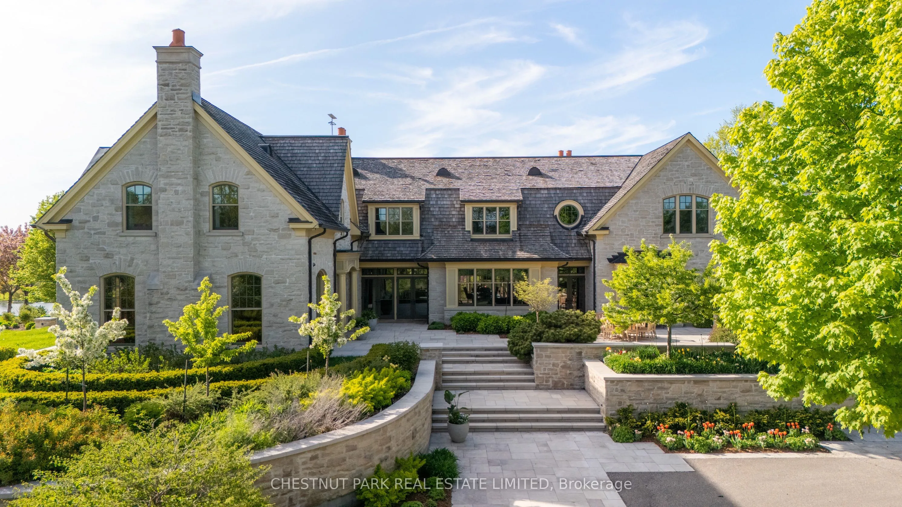 Detached Home For Sale | N12782638