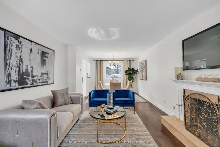 33  Ravengloss  Drive, Markham, ON L3T 4C8