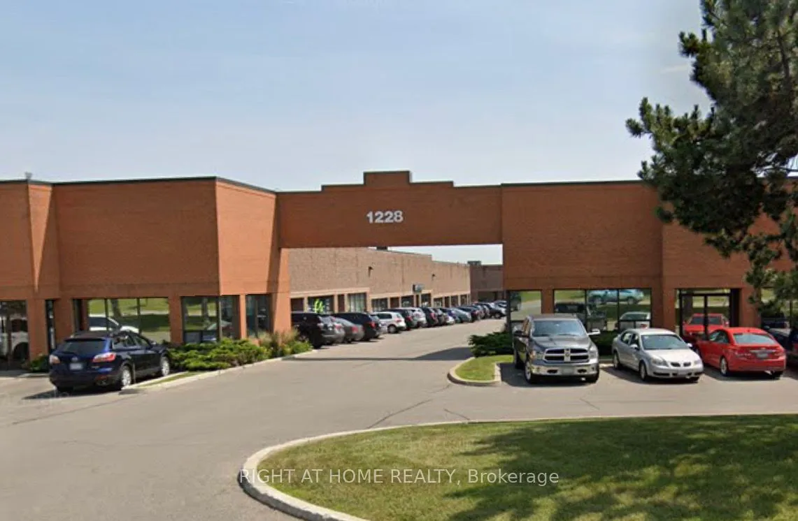 Industrial Property For Sale | N12798814