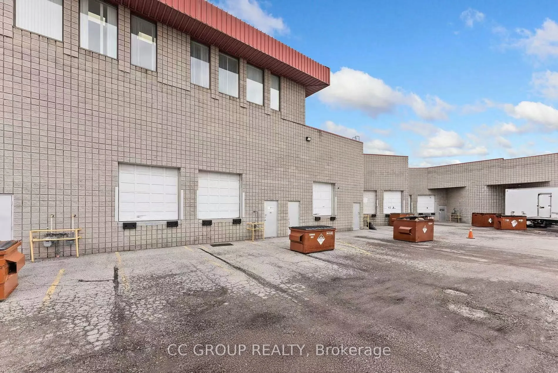 Industrial Property For Sale | N12800386