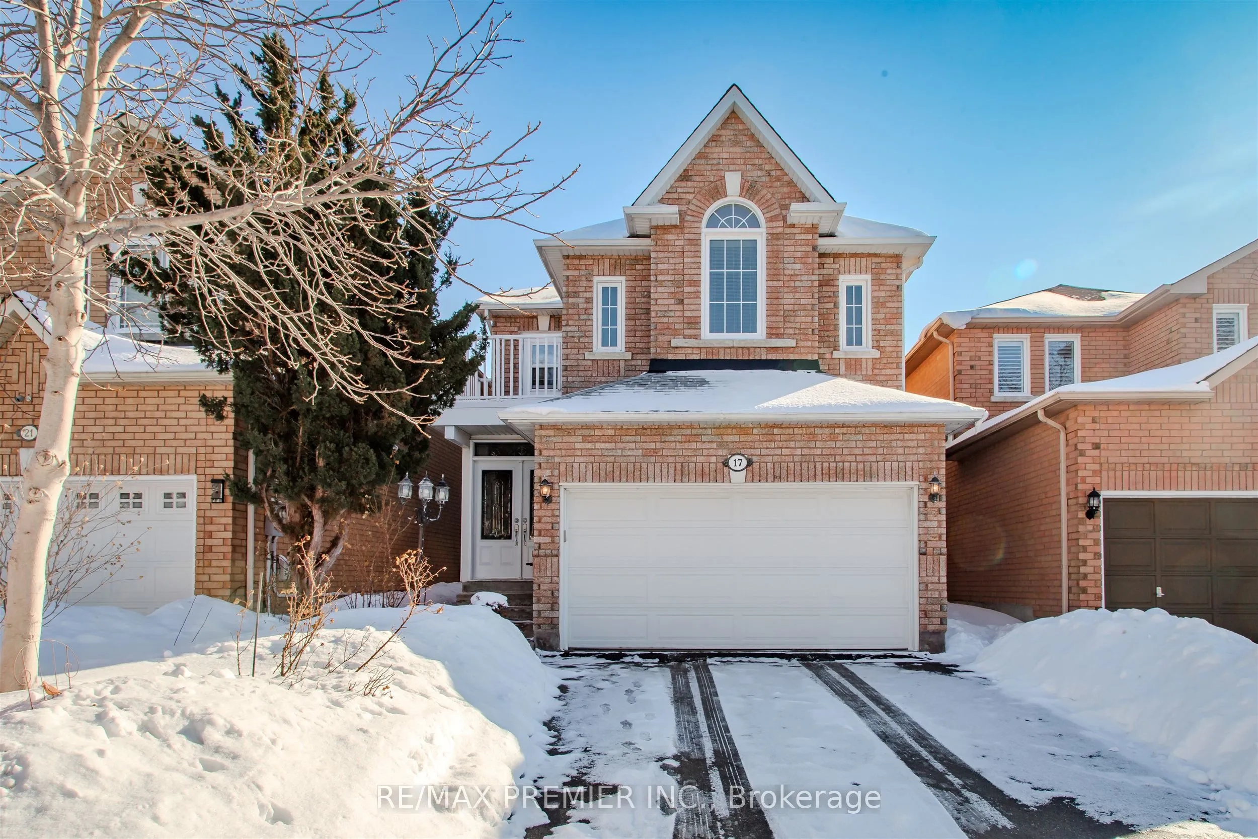 Detached Home For Sale | N12807360
