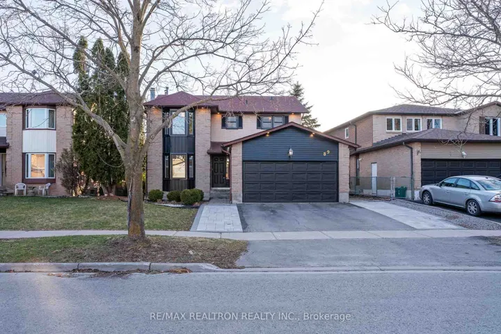 89  Batson  Drive, Aurora, ON L4G 3R2