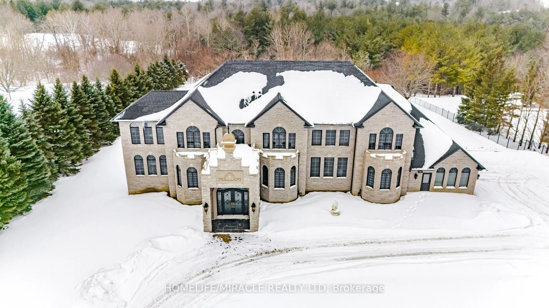 Detached Home For Sale | N12812868