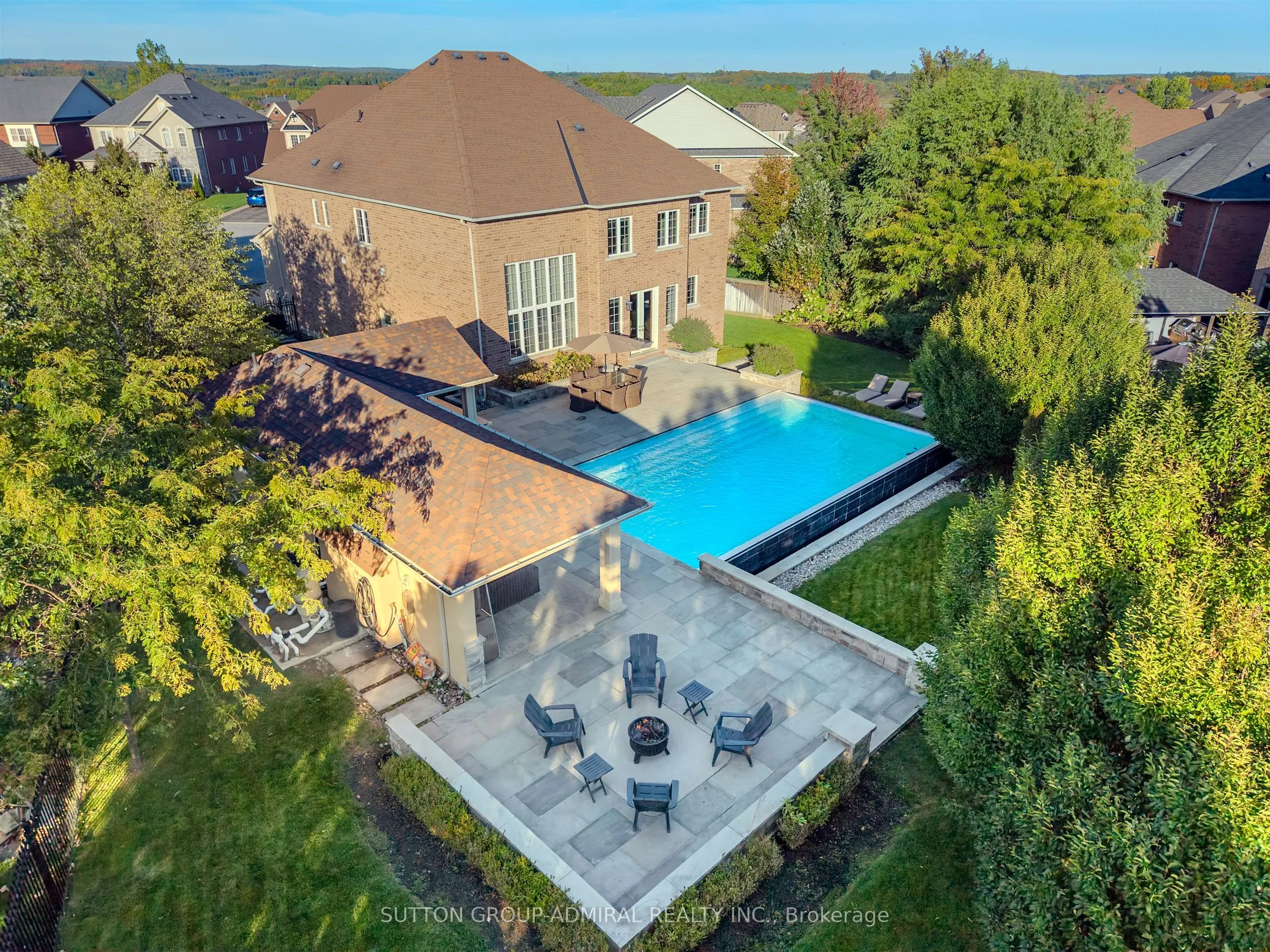 Detached Home For Sale | N12814894