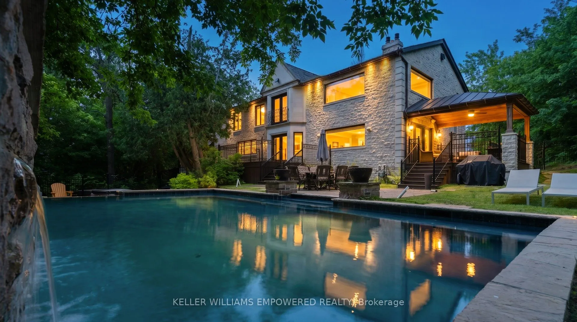 Detached Home For Sale | N12820636