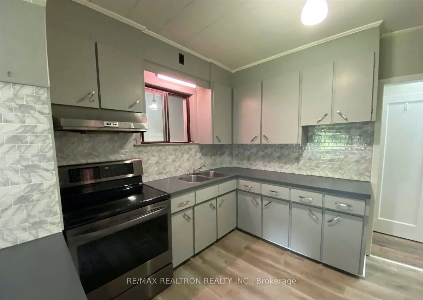 Detached Home For Lease | N12836202